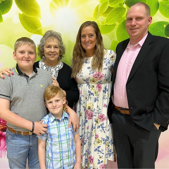 Meet your Posher, Mira - Picture 5 of 14